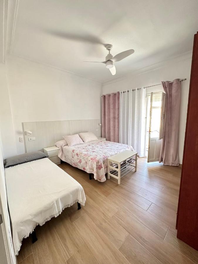 Апартаменты Casa Del Mar En La Plaza De La Axarquia Торре-дель-Мар Экстерьер фото